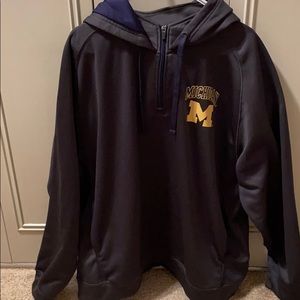 💛 University of Michigan UofM half zip 💙